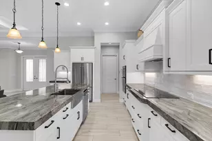 14224 Laguna Spgs Ln, Naples, FL 34114 - Photo 12