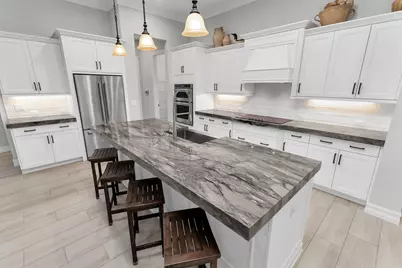 14224 Laguna Springs Lane, Naples, FL 34114 - Photo 10