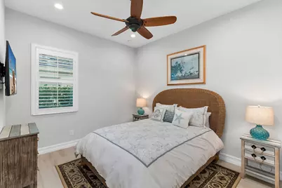 14224 Laguna Springs Lane, Naples, FL 34114 - Photo 20