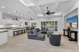 14224 Laguna Spgs Ln, Naples, FL 34114 - Photo 4