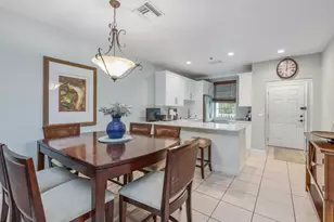 160 Palm St, Marco Island, FL 34145 - Photo 4