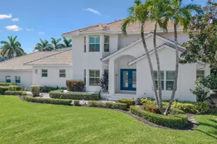 190 Geranium Ct, Marco Island, FL 34145 - Photo 2