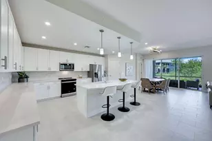 309 Indies Dr W, Naples, FL 34114 - Photo 6