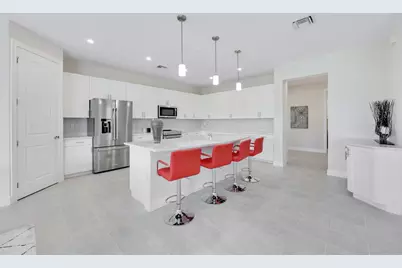 303 Indies Drive W #201, Naples, FL 34114 - Photo 4