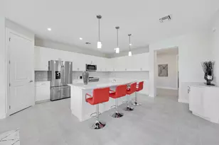 303 Indies Dr W, Naples, FL 34114 - Photo 4