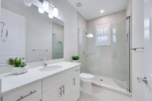 309 Indies Dr W, Naples, FL 34114 - Photo 12