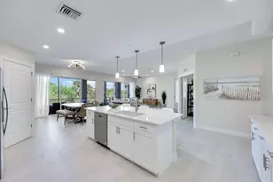 322 Indies Dr W, Naples, FL 34114 - Photo 6