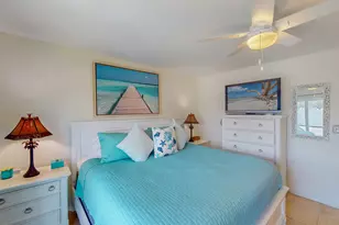 850 Palm St, Marco Island, FL 34145 - Photo 16