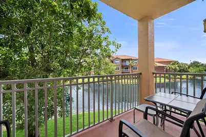 15605 Ocean Walk Circle #203, Fort Myers, FL 33908 - Photo 2