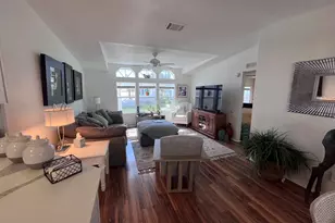 65 Turquoise Ave, Naples, FL 34114 - Photo 18