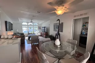 65 Turquoise Ave, Naples, FL 34114 - Photo 10