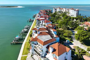 324 La Peninsula Blvd, Naples, FL 34113 - Photo 26