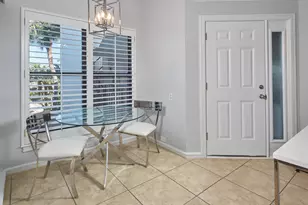 324 La Peninsula Blvd, Naples, FL 34113 - Photo 10