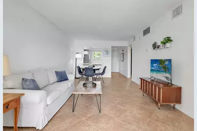 1004 Manatee Road #H202, Naples, FL 34114 - Photo 8