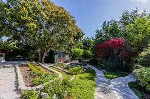 401 Panay Ave, Naples, FL 34113 - Photo 42