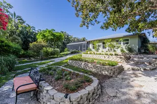 401 Panay Ave, Naples, FL 34113 - Photo 40