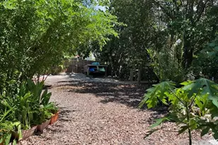 401 Panay Ave, Naples, FL 34113 - Photo 42