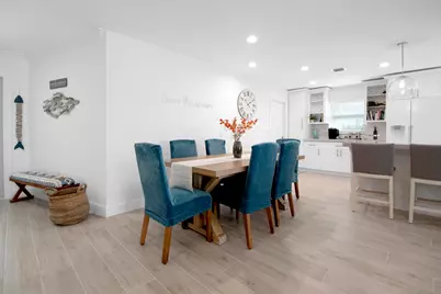 19 E Pelican Street, Naples, FL 34113 - Photo 6