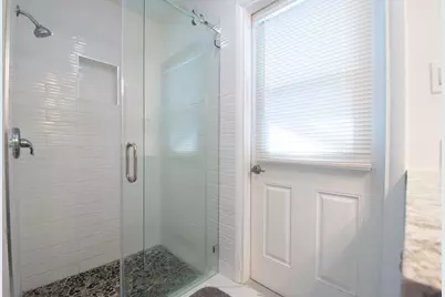 19 E Pelican Street, Naples, FL 34113 - Photo 20