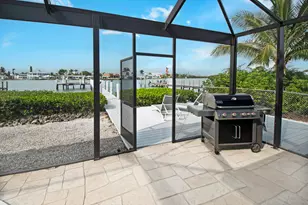 19 E Pelican St, Naples, FL 34113 - Photo 32