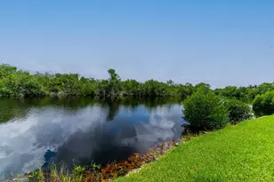 1385 Mainsail Dr, Naples, FL 34114 - Photo 2