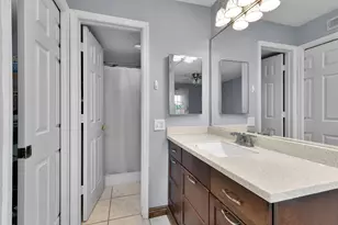 1385 Mainsail Dr, Naples, FL 34114 - Photo 16