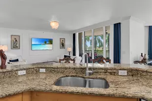 1060 Borghese Ln, Naples, FL 34114 - Photo 14