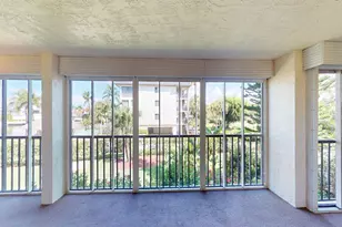 838 W Elkcam Cir, Marco Island, FL 34145 - Photo 18