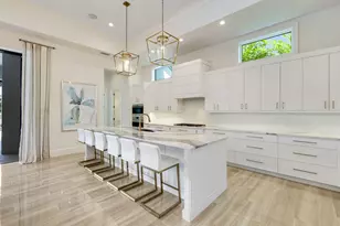 9937 Montiano Dr, Naples, FL 34113 - Photo 6