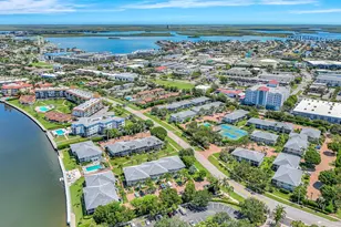 721 W Elkcam Cir, Marco Island, FL 34145 - Photo 26