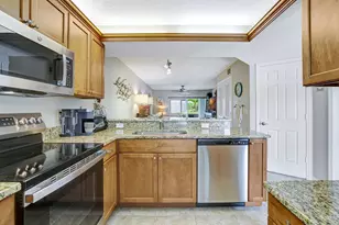 721 W Elkcam Cir, Marco Island, FL 34145 - Photo 10