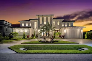 839 Chestnut Ct, Marco Island, FL 34145 - Photo 4