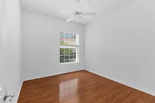 3850 Huelva Ct, Naples, FL 34109 - Photo 22