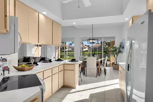 3850 Huelva Ct, Naples, FL 34109 - Photo 10