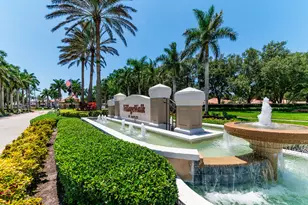 3850 Huelva Ct, Naples, FL 34109 - Photo 32