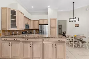 8574 Peppertree Way, Naples, FL 34114 - Photo 6