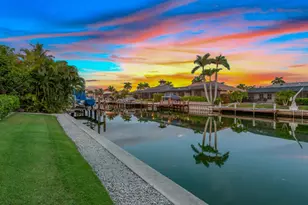 1107 Breakwater Ct, Marco Island, FL 34145 - Photo 22