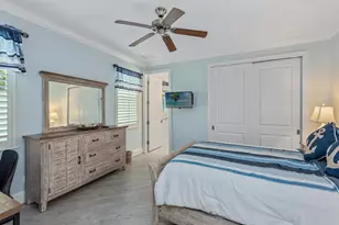 1107 Breakwater Ct, Marco Island, FL 34145 - Photo 14