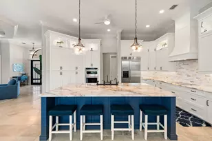 511 Alameda Ct, Marco Island, FL 34145 - Photo 6