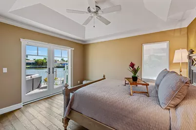 482 Clifton Court, Marco Island, FL 34145 - Photo 18