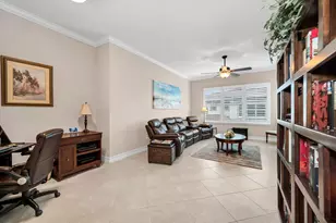 7813 Hawthorne Dr, Naples, FL 34113 - Photo 8