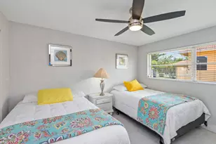 291 W Flamingo Cir, Marco Island, FL 34145 - Photo 14