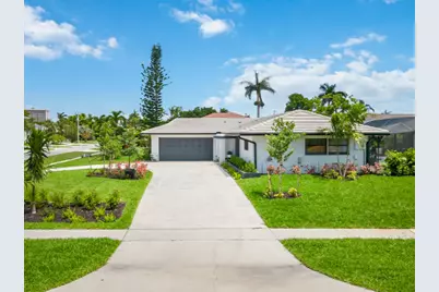 291 W Flamingo Circle, Marco Island, FL 34145 - Photo 2