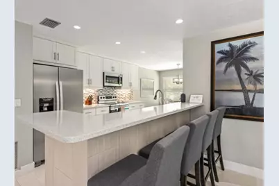 291 W Flamingo Circle, Marco Island, FL 34145 - Photo 4