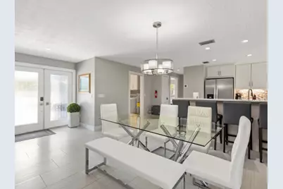 291 W Flamingo Circle, Marco Island, FL 34145 - Photo 10