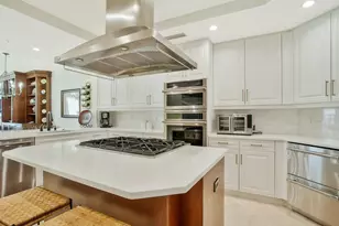 970 Cape Marco, Marco Island, FL 34145 - Photo 24