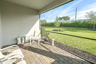 2244 Yellowfin Cir, Naples, FL 34114 - Photo 16