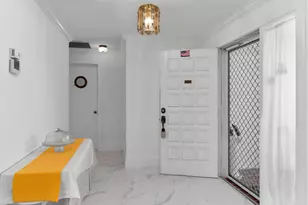 178 Torrey Pines, Naples, FL 34113 - Photo 8