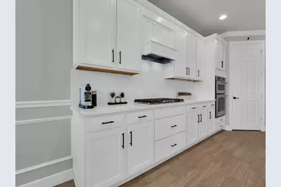 7412 Winding Cypress Drive, Naples, FL 34114 - Photo 8