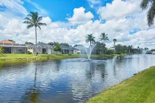 8260 Ibis Cove Cir, Naples, FL 34119 - Photo 2